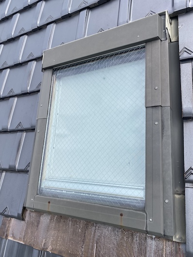 天窓　トップライト　屋根　天井　窓　雨漏り