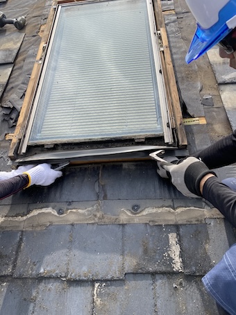 岡崎市　ベルックス　トップライト　天窓　雨漏り　撤去