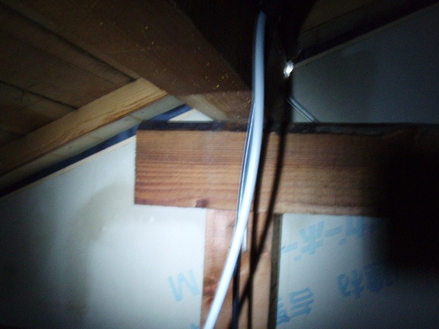 屋根裏の状態