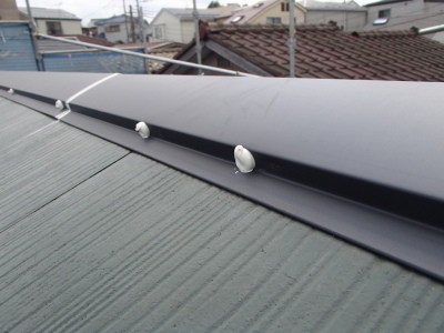 さいたま市桜区　棟板金修理　棟板金補修