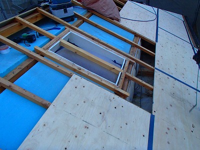 新座市　耐水べニア板　屋根葺き替え