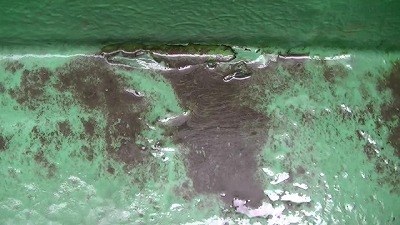 ベランダの床が変色