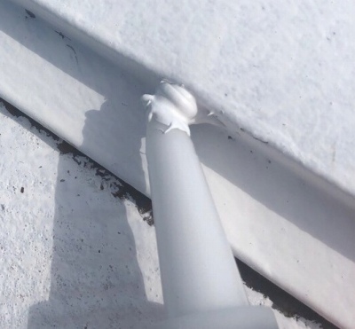 さいたま市西区　棟板金工事　棟板金コーキング