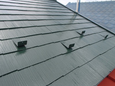 さいたま市桜区　屋根塗装　雪止め設置