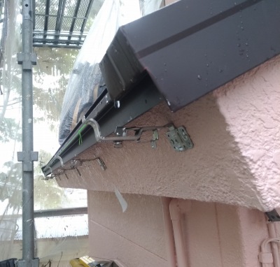 川越市　屋根葺き替え工事　雨樋交換