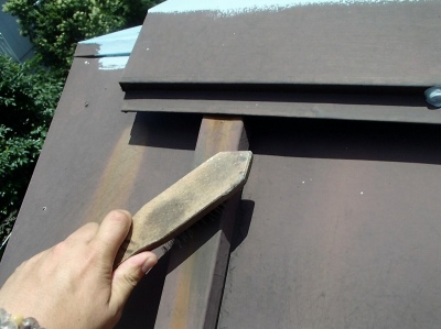 朝霞市　屋根リフォーム　ケレン作業