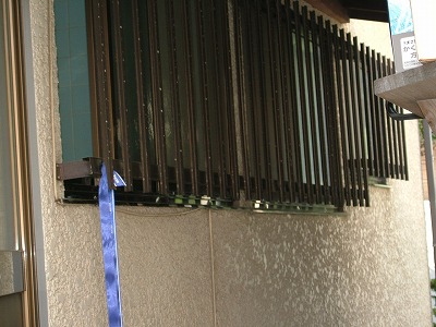 窓・格子部分　塗膜剥離