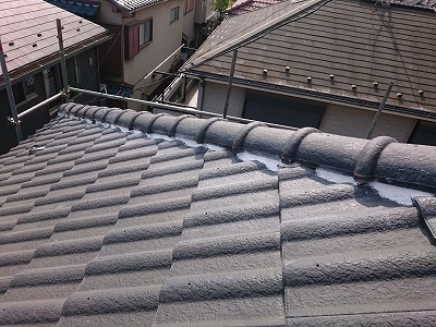 新座市　コンクリート瓦　補修