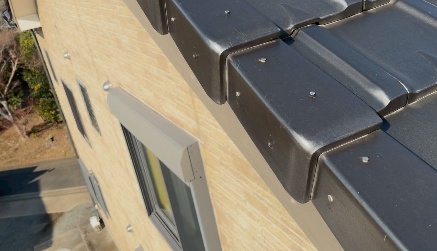 瓦屋根のケラバ部分をチェック