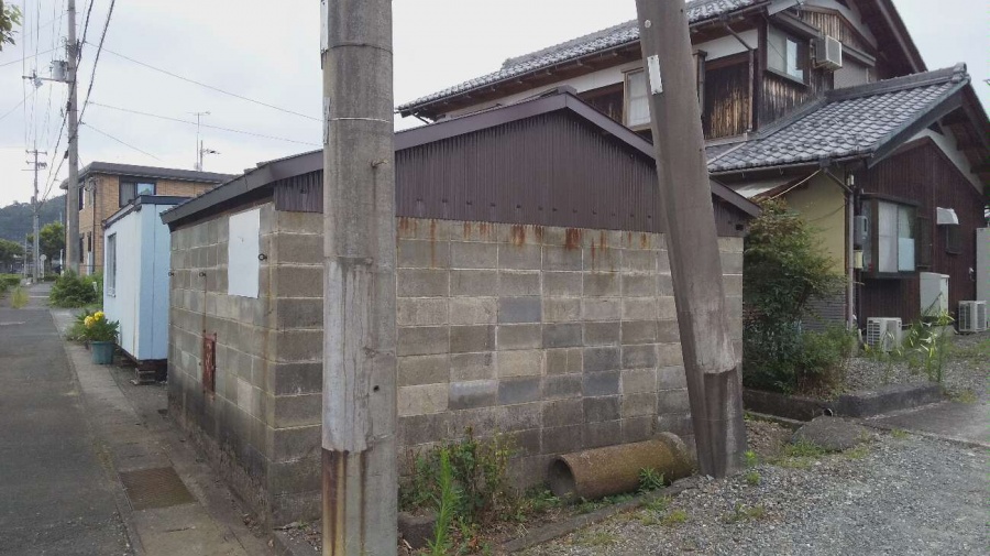 トタン外壁張り完了