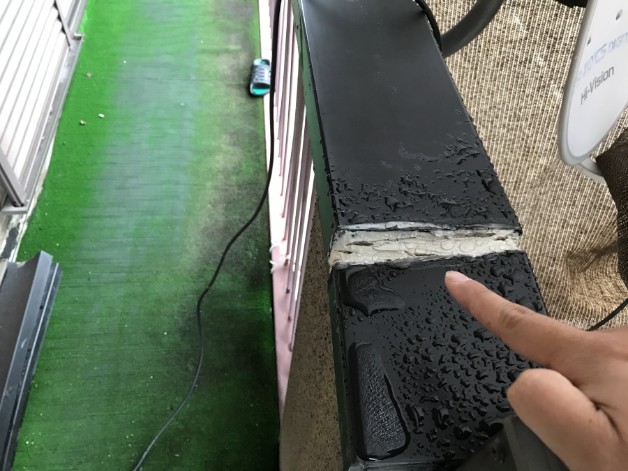 雨漏りベランダ笠木コーキング