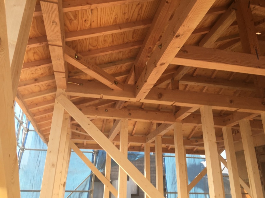 完成下アングルから