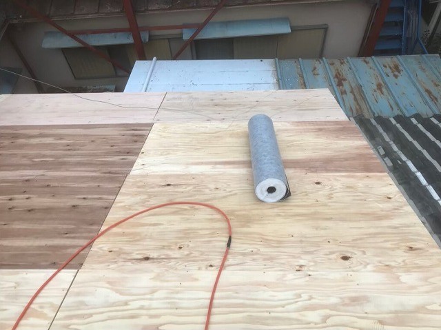 桜井市　野地板　増し張り