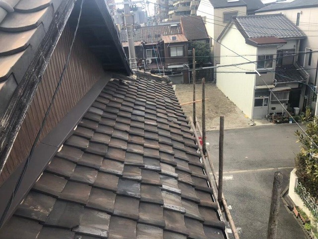 瓦屋根施工前