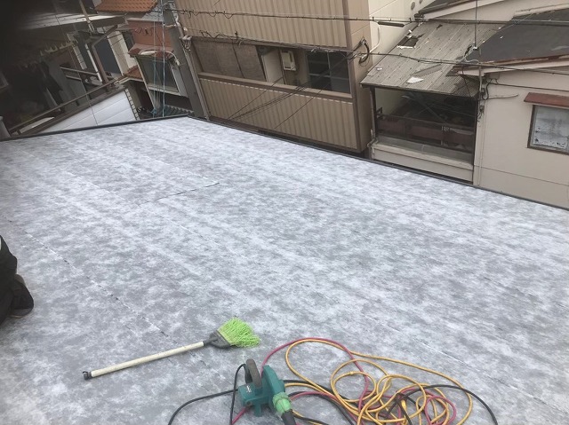 天理市　防水シート　設置