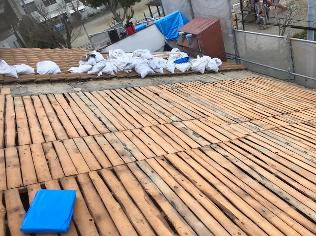 奈良市　洋瓦　瓦撤去