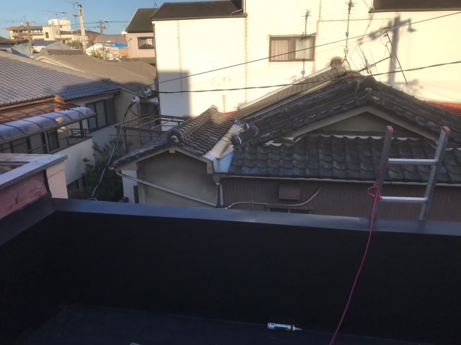 奈良市の笠木板金の交換作業