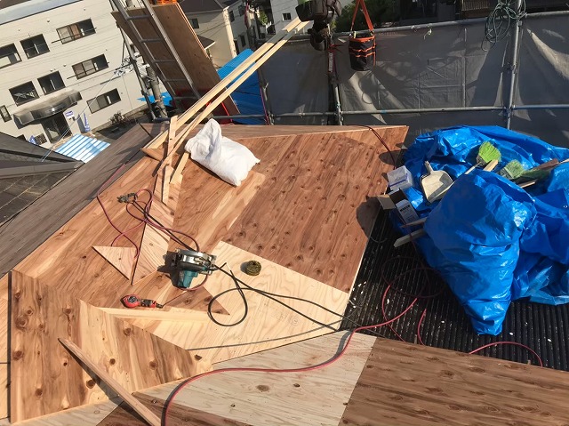 構造用合板で増し張り完成