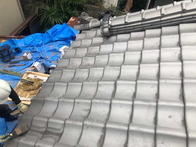 三郷町　複合型瓦屋根　部分葺き替え