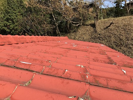 かわらU表面割れ