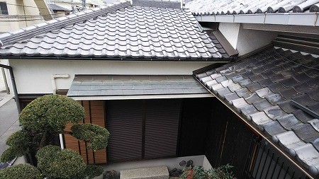 施工前の庇銅板一文字葺