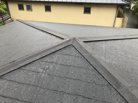 防水材を棟板金にも