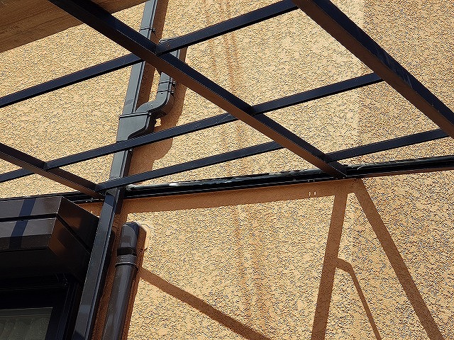 奈良市のカーポート屋根交換工事、平板撤去