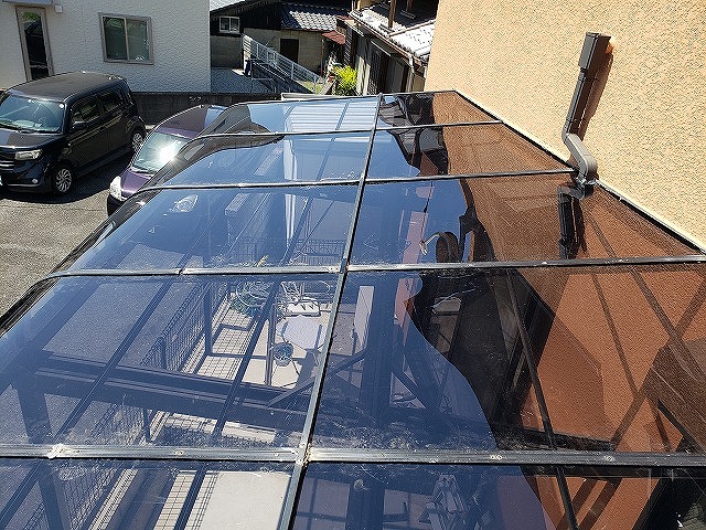 奈良市のカーポート屋根交換工事、平板設置