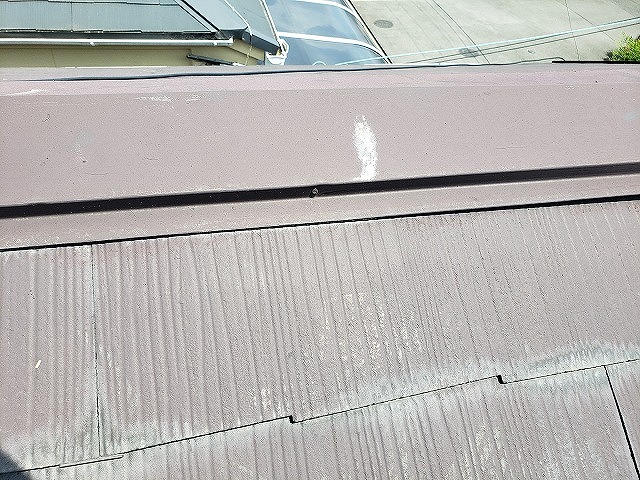 大和郡山市で棟板金の一部交換工事、釘打ち