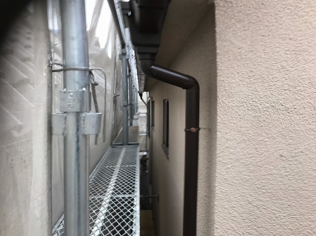 斑鳩町の雨樋交換