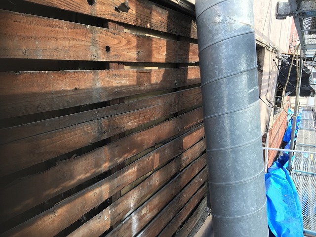 奈良市の店舗のサイディング壁の撤去