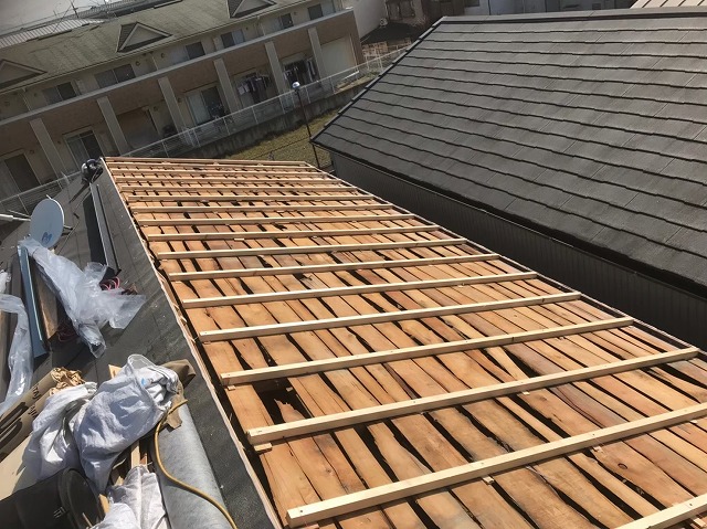 香芝市でかさ上げ作業