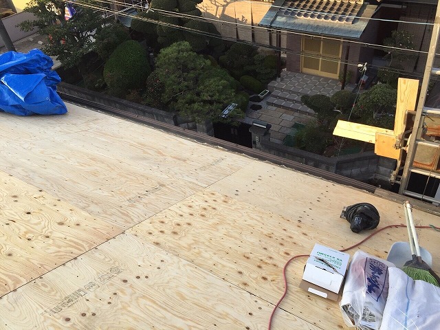 コンパネ張り