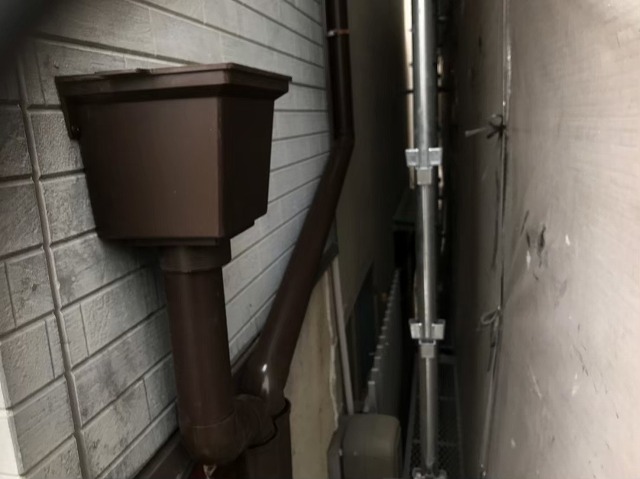 王寺町5　雨樋交換