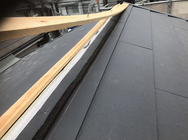 王寺町6　屋根材設置