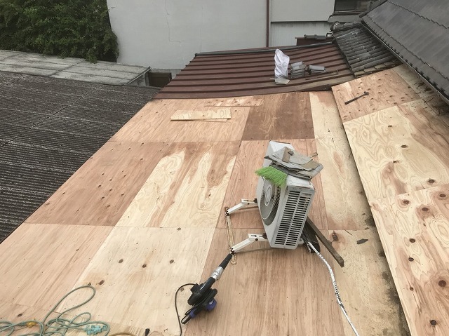 三宅町　野地板設置　葺き替え工事