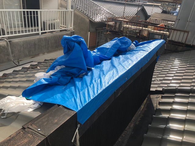 瓦の入れ替え工事