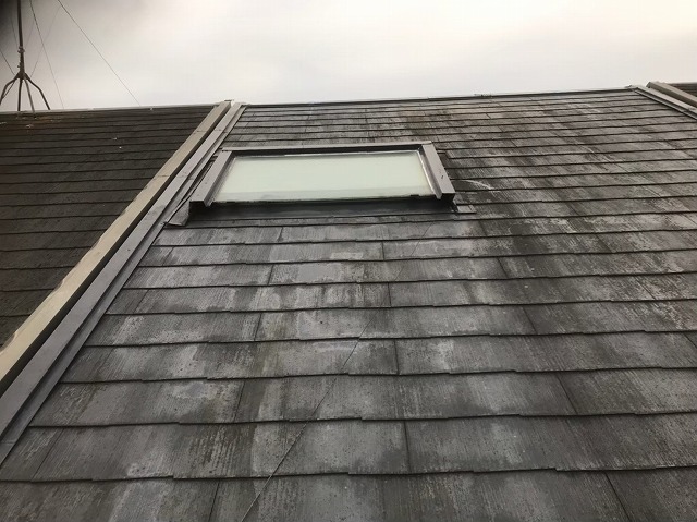 斑鳩町　スレート屋根　無料点検の様子