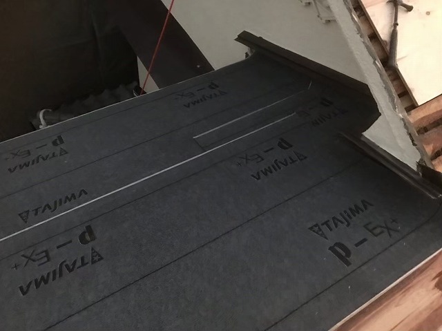 香芝市　防水紙　設置