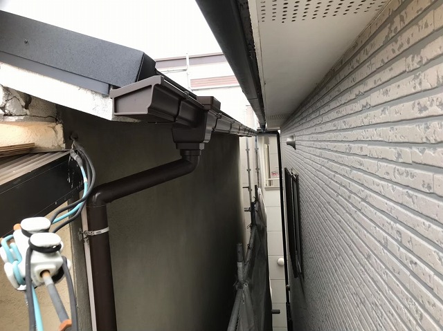 王寺町5　雨樋交換
