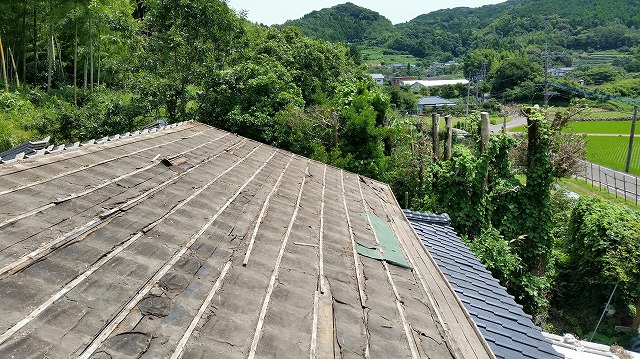 瓦撤去後の屋根