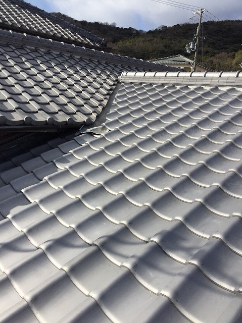 大和郡山市のいぶし瓦屋根完成