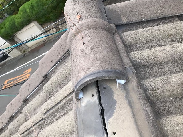 桜井市　モニエル瓦屋根　冠瓦の設置