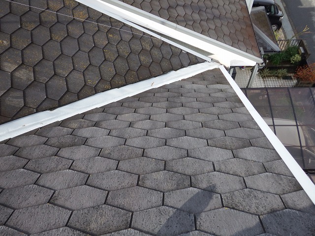 施工前のスレート屋根