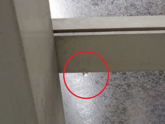 奈良市出屋敷町の雨漏りのカーポート屋根