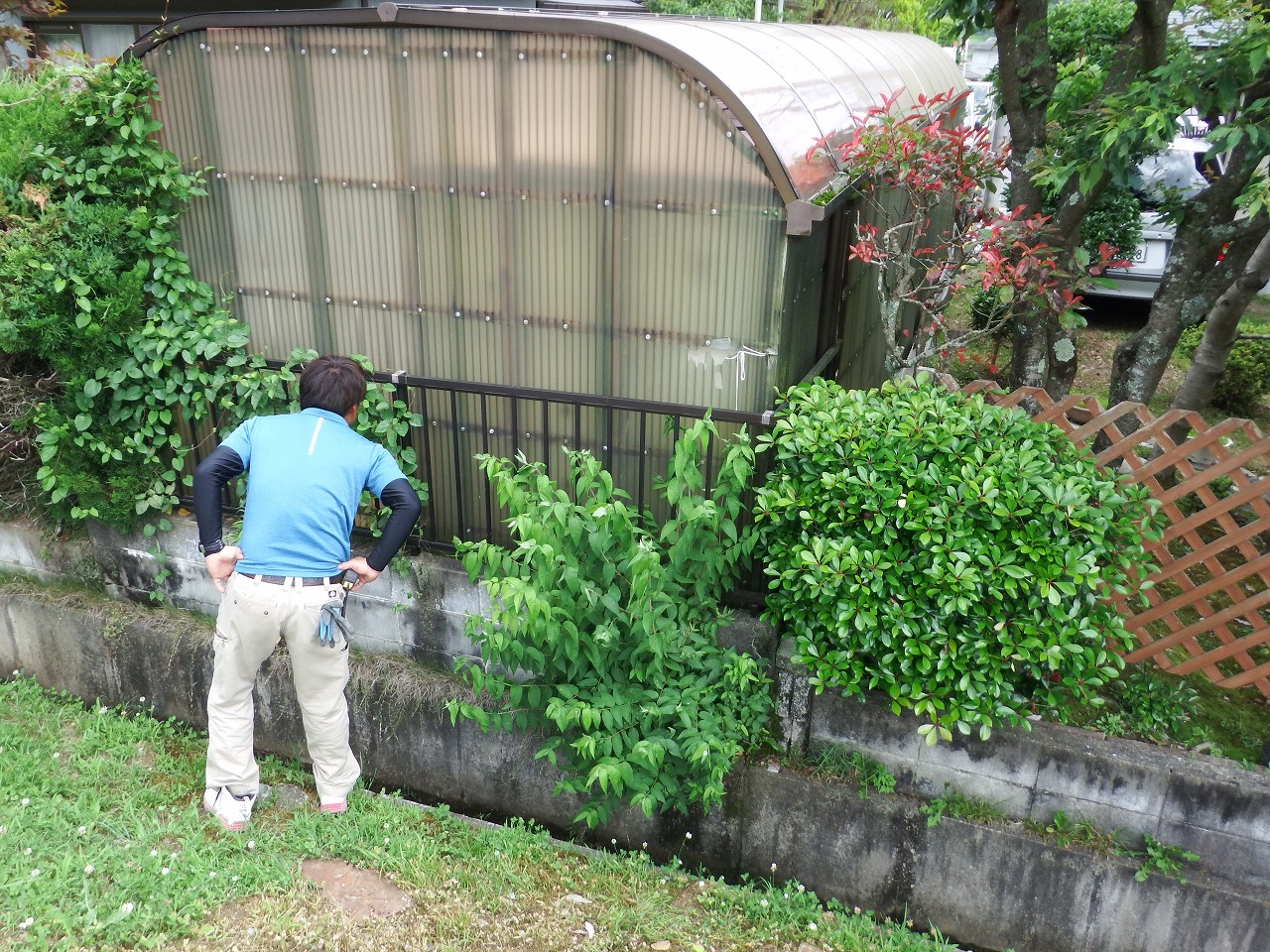 奈良市都祁のガレージ壁