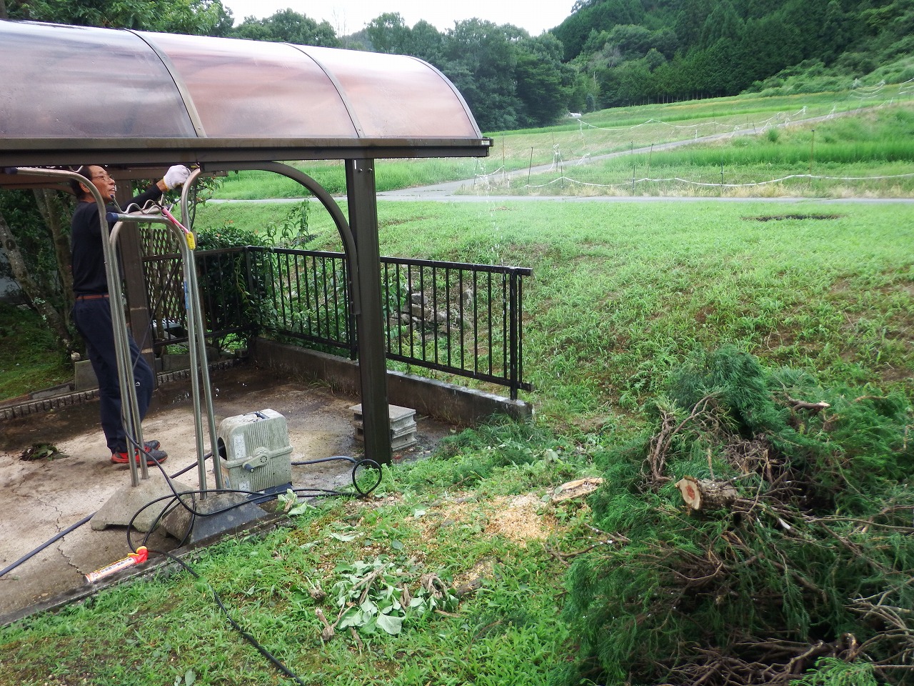 奈良市都祁のガレージ壁
