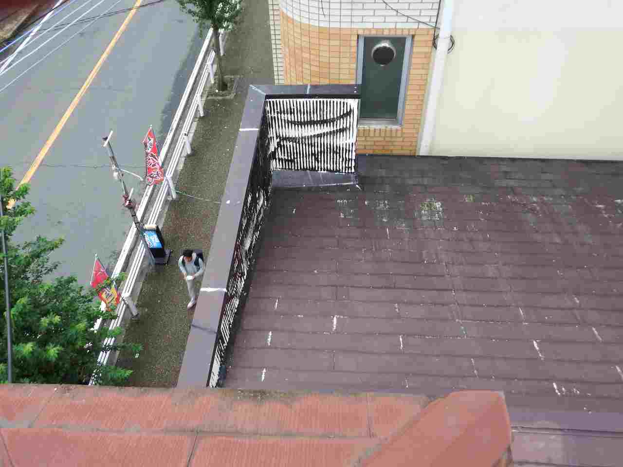 奈良県三郷町の雨漏りの無料点検、屋根のパラペット