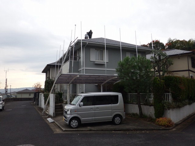 奈良市東登美ケ丘のカバー工法による屋根工事、簡易足場の解体