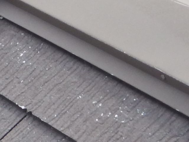 生駒市の屋根洗浄、棟板金の釘抜け補修